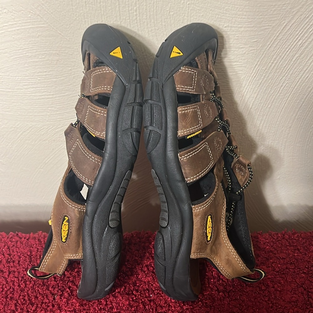 KEEN Leather Newport Shoes Water Hiking Sandals Outdoor Shoes brown Size… - Picture 11 of 17